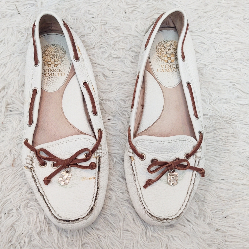 Vince Camuto Pinna White Leather Moccasin Boat Shoes - Picture 2 of 5